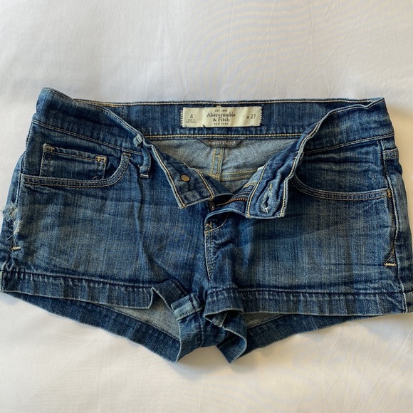 Abercrombie & Fitch 5-Pocket Jean Shorts - Picture 6 of 16